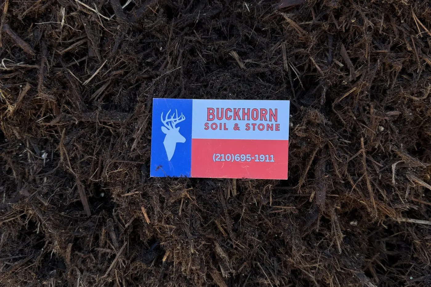 Premium cedar mulch